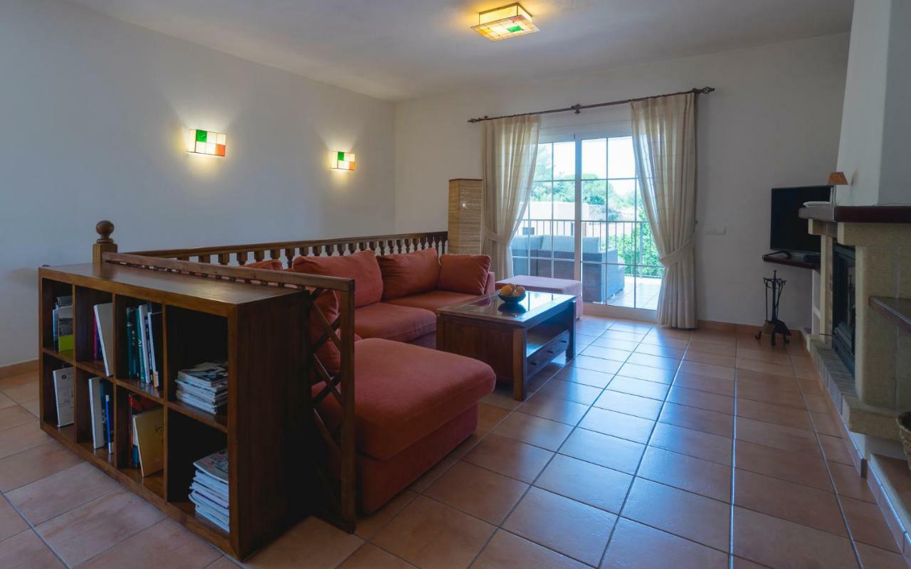 Can Roig Santa Gertrudis  Extérieur photo