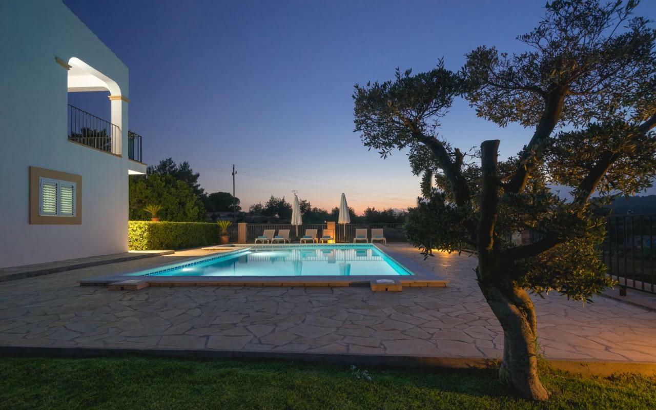Can Roig Santa Gertrudis  Extérieur photo