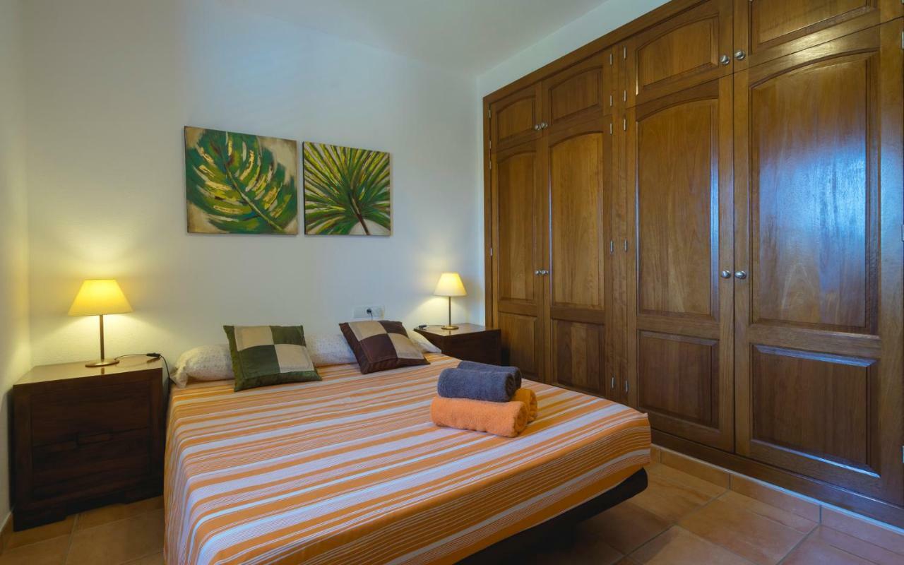 Can Roig Santa Gertrudis  Extérieur photo
